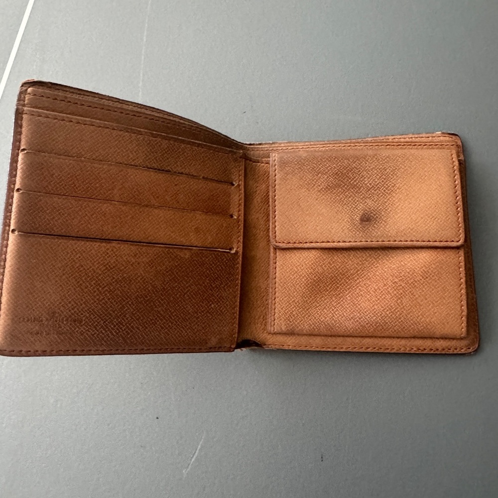 Louis Vuitton Monogram Brown wallet - Picture 6 of 11